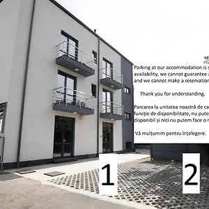 Urban 7 Aparthotel
